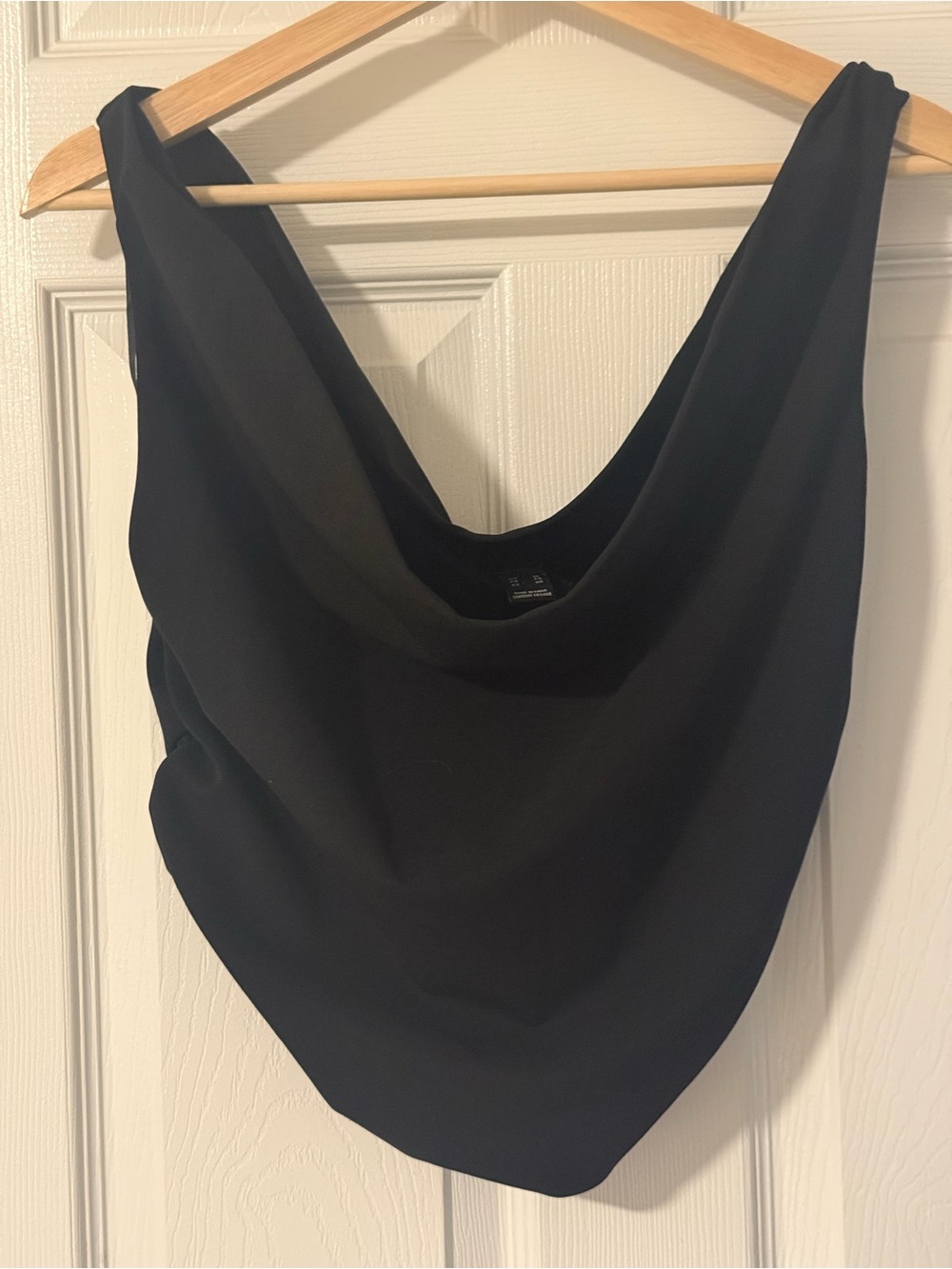 3/$10 Forever 21 Elegant Black Women's top